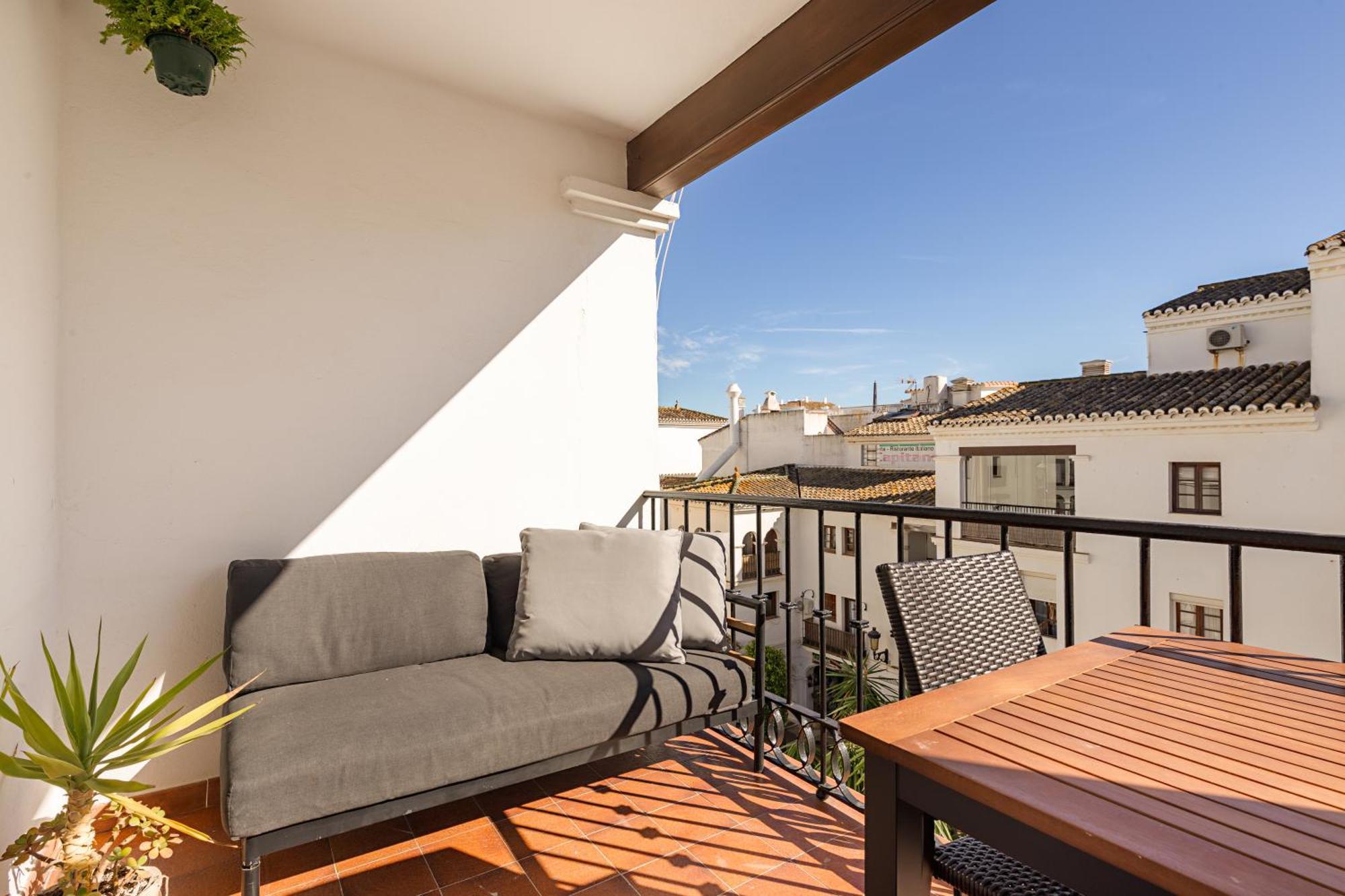 Duquesa Port Studio Apartment - Bright Sunlit Terrace Manilva Zewnętrze zdjęcie