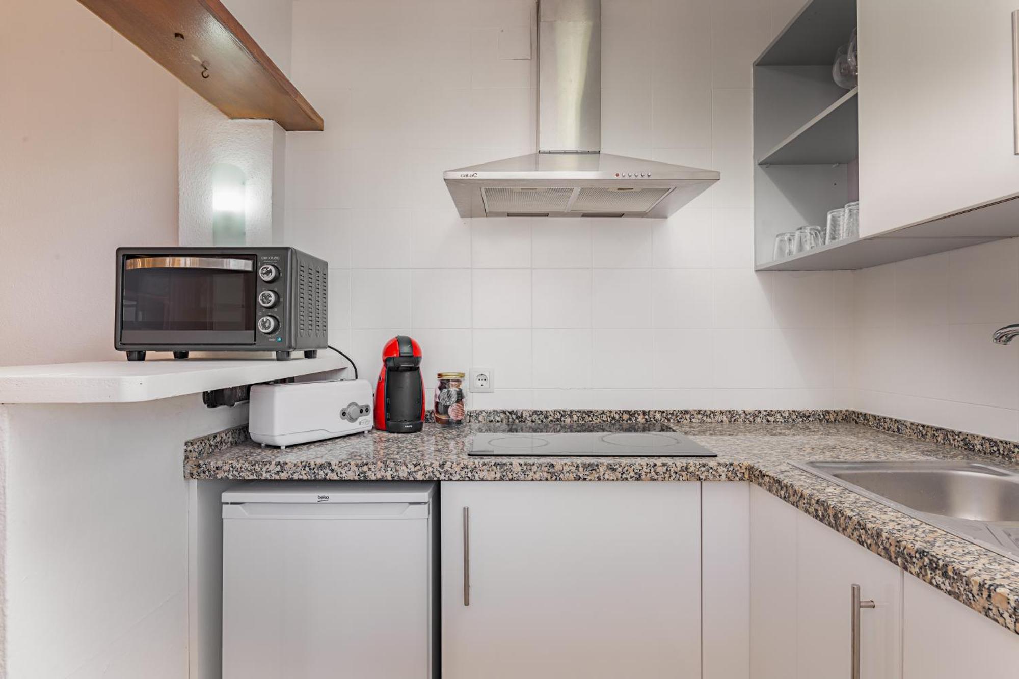 Duquesa Port Studio Apartment - Bright Sunlit Terrace Manilva Zewnętrze zdjęcie